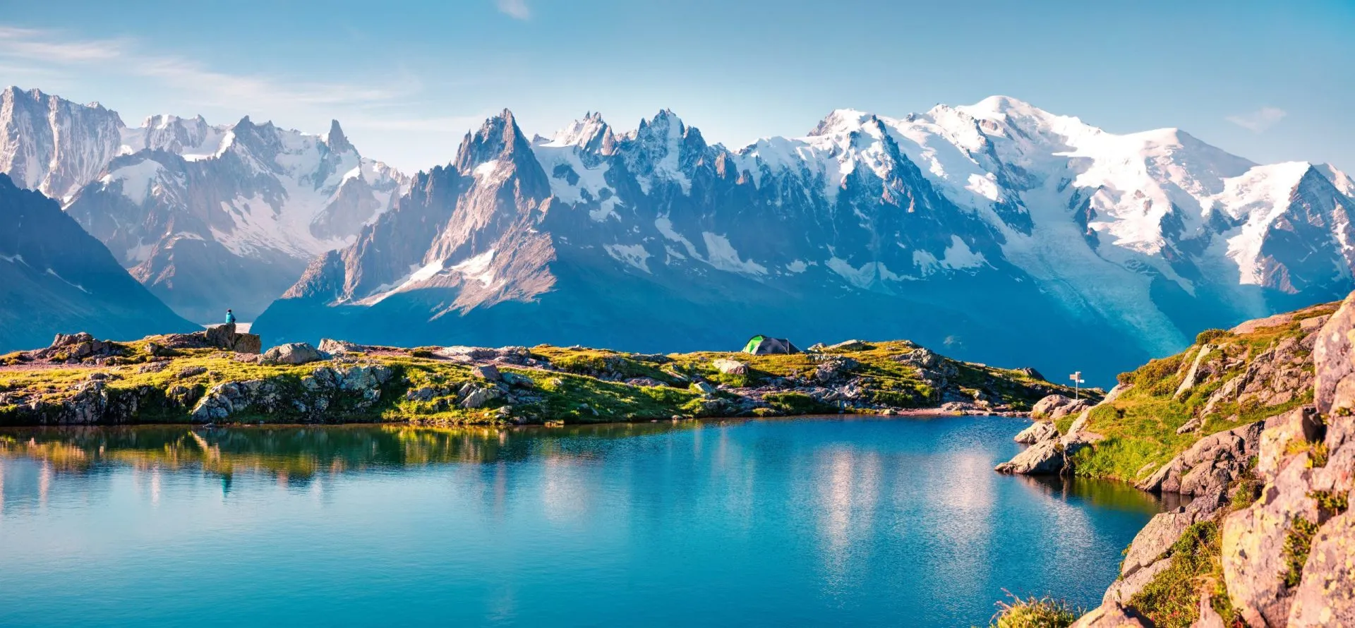 The-view-of-the-Mont-Blanc-scaled
